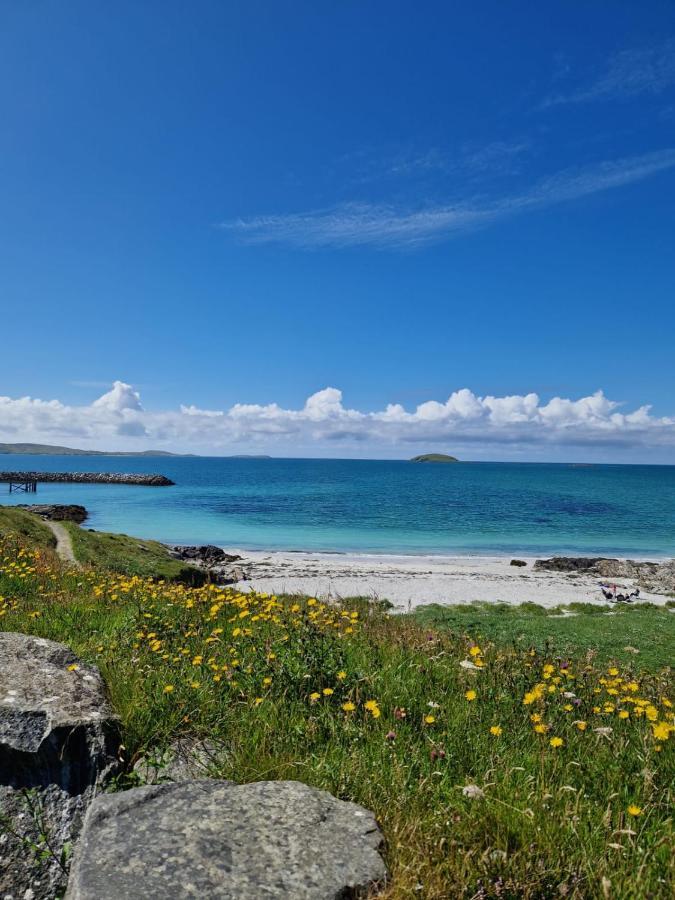 Loch An Eilean Pod Isle Of South Uist Pollachara Exterior foto